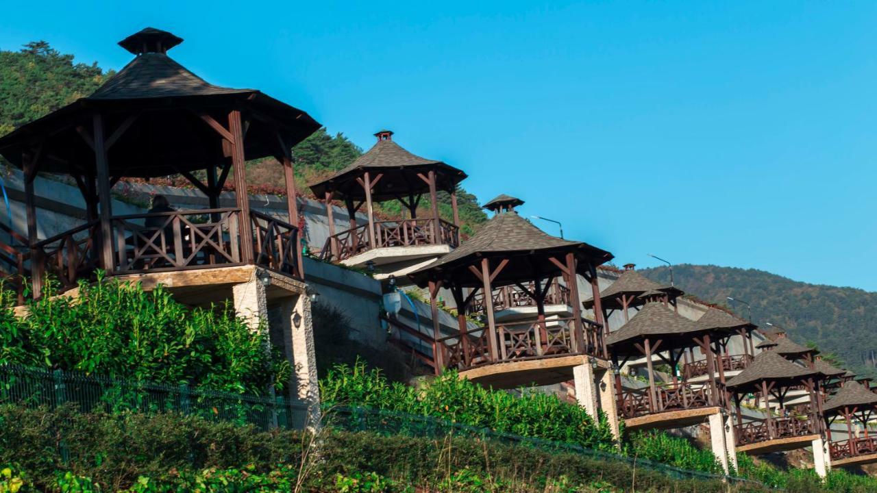 Sarot Thermal Vadi Tatil Koyu - Halal Hotel Bolu Exteriör bild